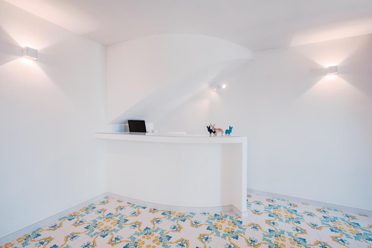 Bed and Breakfast Beb Palazzo Mancini Minori Exterior foto
